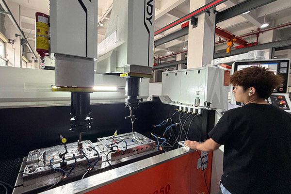 Mold Manufacturing